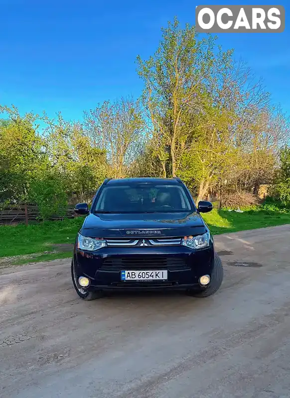 Внедорожник / Кроссовер Mitsubishi Outlander 2013 2.27 л. Ручная / Механика обл. Винницкая, Гайсин - Фото 1/20