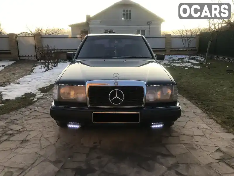 Седан Mercedes-Benz E-Class 1989 2 л. Ручна / Механіка обл. Тернопільська, Тернопіль - Фото 1/21