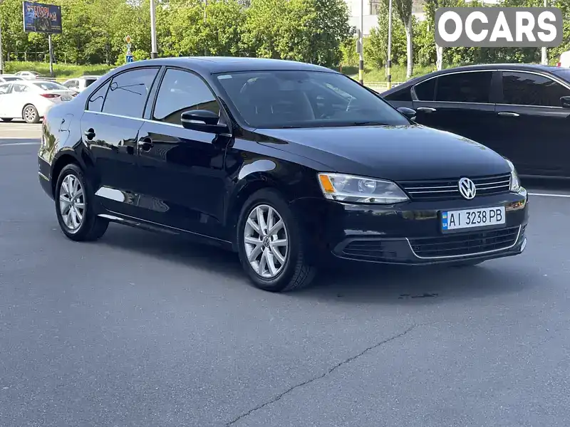 Седан Volkswagen Jetta 2014 1.8 л. Автомат обл. Київська, Київ - Фото 1/21