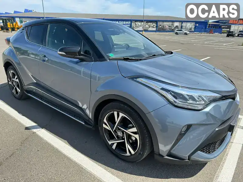 Позашляховик / Кросовер Toyota C-HR 2022 1.8 л. Варіатор обл. Одеська, Одеса - Фото 1/21