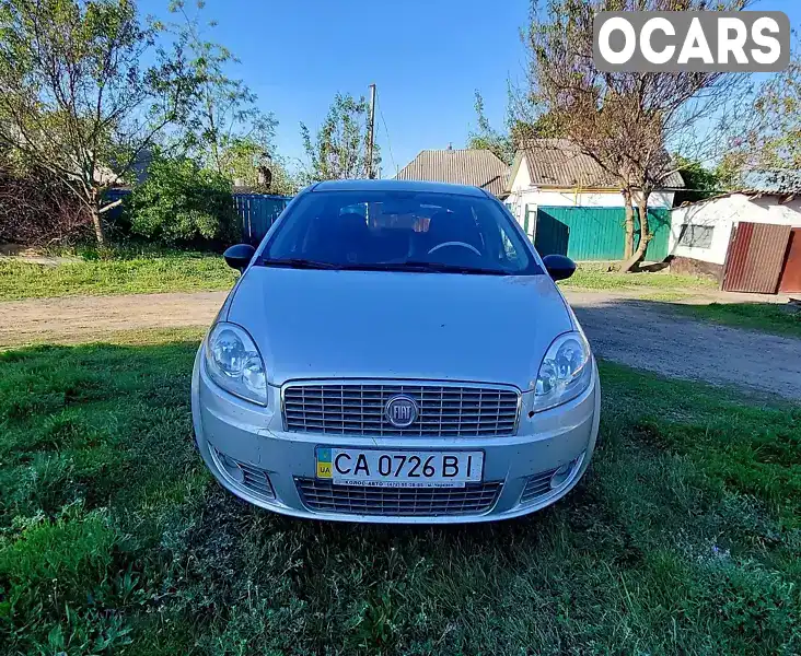 Седан Fiat Linea 2012 1.37 л. обл. Черкасская, Катеринополь - Фото 1/6