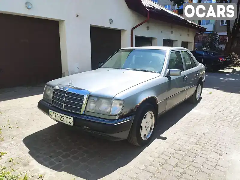 Седан Mercedes-Benz E-Class 1991 2.3 л. Ручна / Механіка обл. Львівська, Львів - Фото 1/17