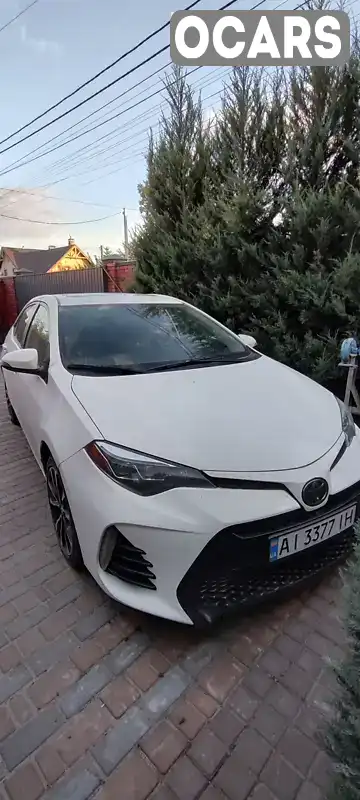 Седан Toyota Corolla 2017 1.8 л. обл. Киевская, Буча - Фото 1/21