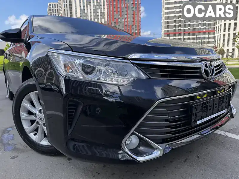 Седан Toyota Camry 2015 2.49 л. Автомат обл. Киевская, Киев - Фото 1/21