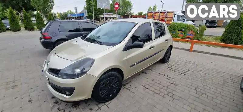 Хэтчбек Renault Clio 2006 1.15 л. Ручная / Механика обл. Днепропетровская, Новомосковск - Фото 1/14