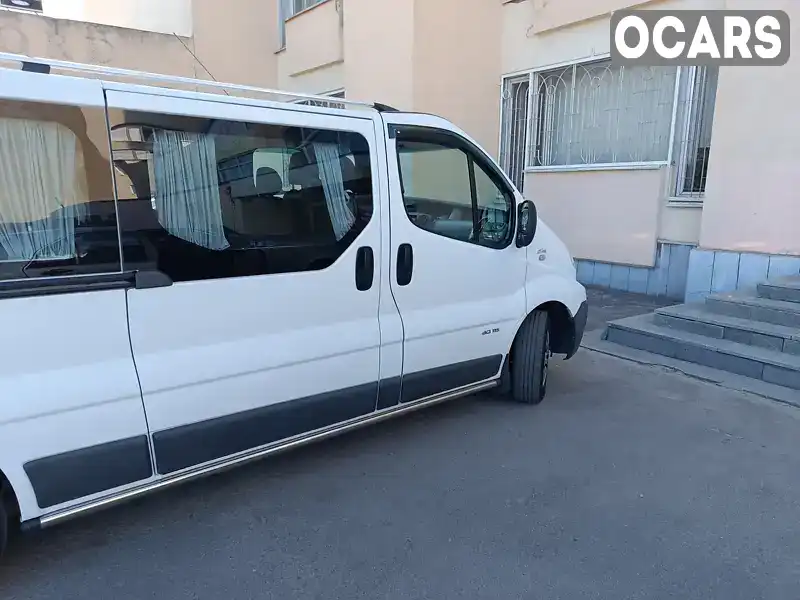 Минивэн Renault Trafic 2010 2 л. Ручная / Механика обл. Киевская, Славутич - Фото 1/17