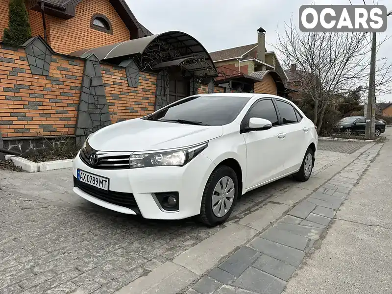 Седан Toyota Corolla 2013 1.33 л. Ручна / Механіка обл. Полтавська, Полтава - Фото 1/10