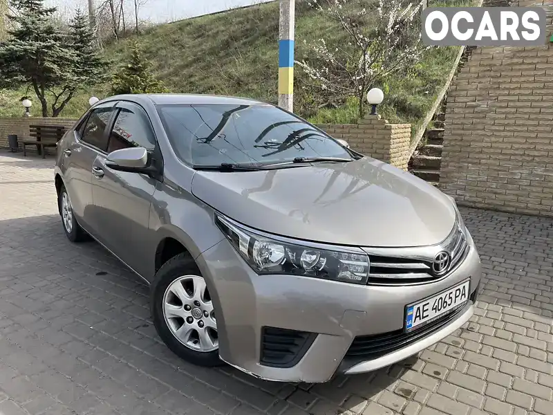 Седан Toyota Corolla 2013 1.33 л. Ручная / Механика обл. Днепропетровская, Кривой Рог - Фото 1/16