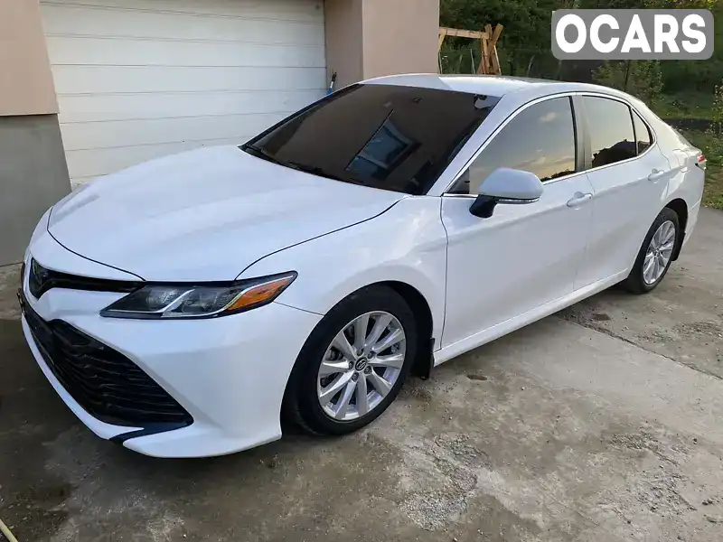 Седан Toyota Camry 2017 2.49 л. Автомат обл. Киевская, Киев - Фото 1/21