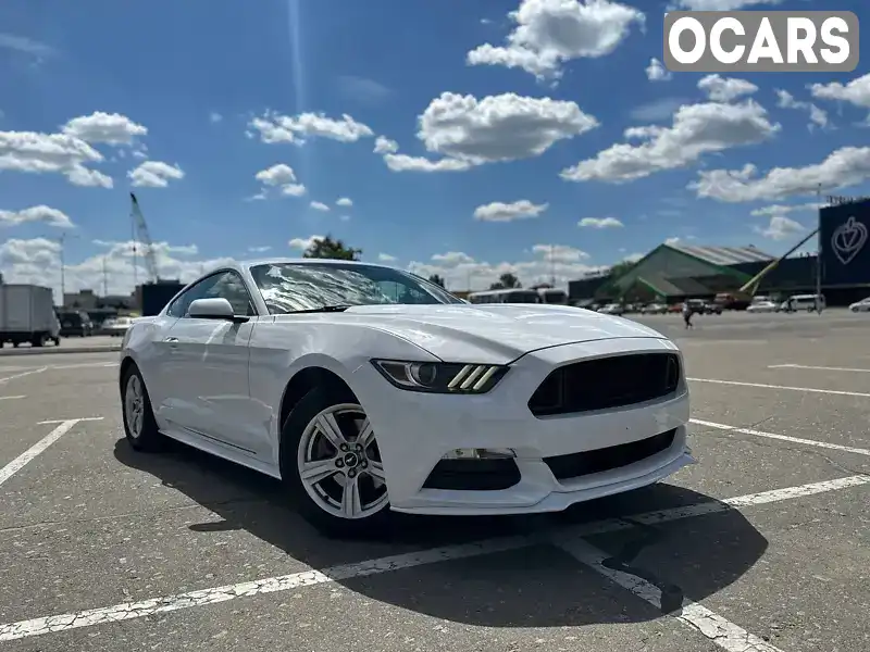 Купе Ford Mustang 2016 3.72 л. Автомат обл. Киевская, Киев - Фото 1/9