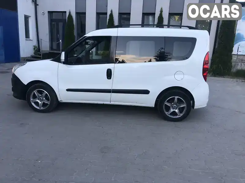 Минивэн Fiat Doblo 2010 1.6 л. Ручная / Механика обл. Львовская, Львов - Фото 1/12