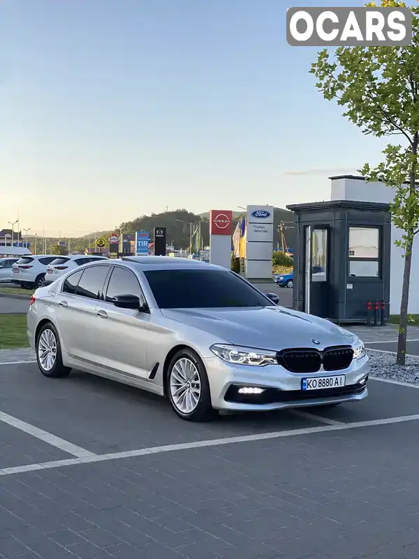 Седан BMW 5 Series 2017 2 л. Автомат обл. Закарпатська, Мукачево - Фото 1/21
