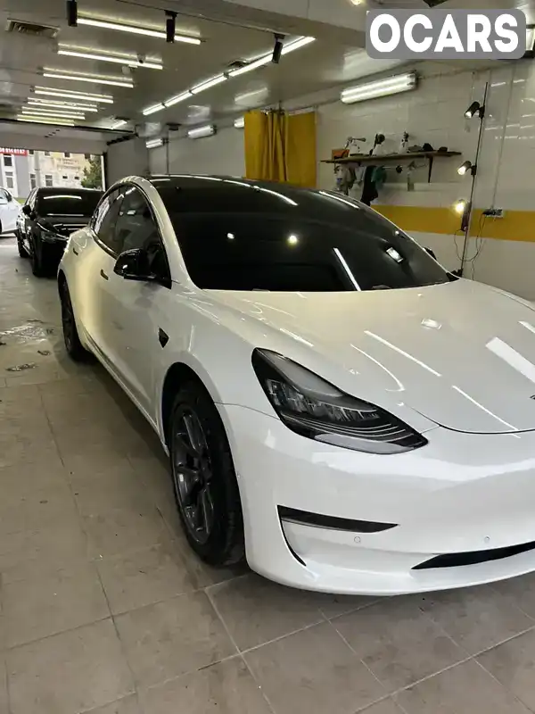 Седан Tesla Model 3 2020 null_content л. обл. Одеська, Одеса - Фото 1/15