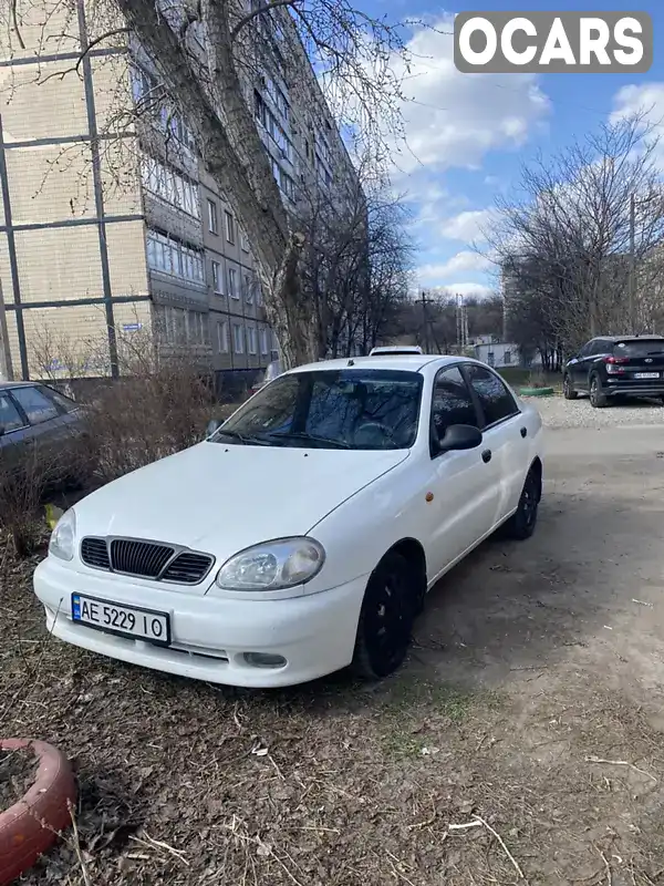 Седан Daewoo Lanos 2002 1.5 л. Ручная / Механика обл. Днепропетровская, Кривой Рог - Фото 1/7