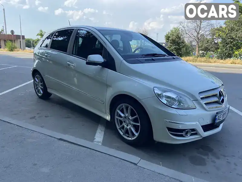 Хетчбек Mercedes-Benz B-Class 2011 1.7 л. Автомат обл. Дніпропетровська, Дніпро (Дніпропетровськ) - Фото 1/9