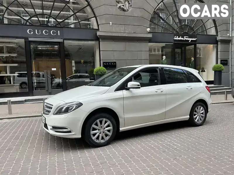 Хэтчбек Mercedes-Benz B-Class 2013 1.8 л. Ручная / Механика обл. Киевская, Киев - Фото 1/21