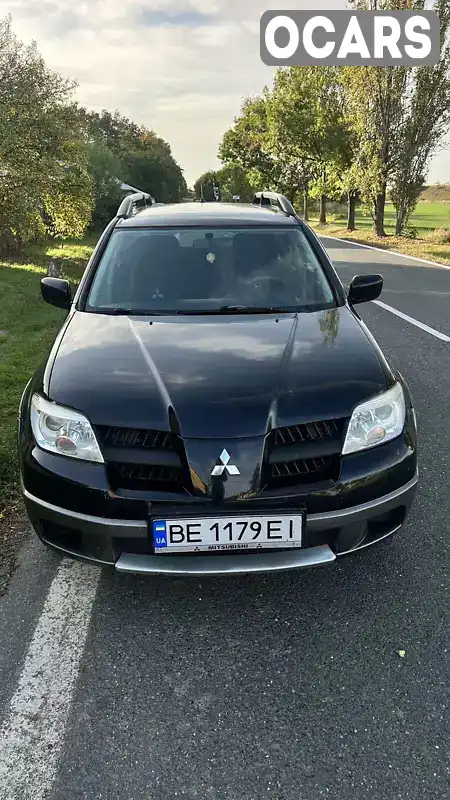 Позашляховик / Кросовер Mitsubishi Outlander 2006 2.38 л. Автомат обл. Миколаївська, Миколаїв - Фото 1/10