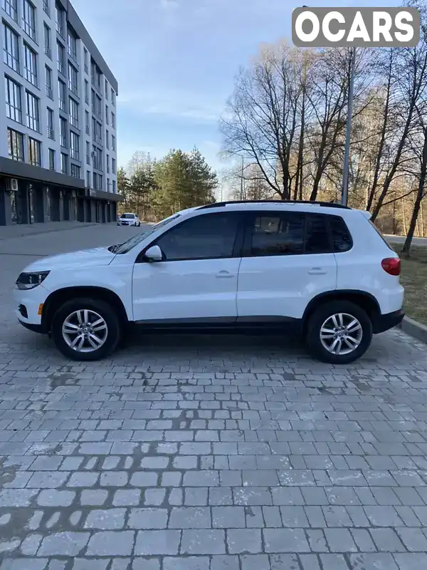 Внедорожник / Кроссовер Volkswagen Tiguan 2017 1.98 л. Автомат обл. Львовская, Новояворовск - Фото 1/21