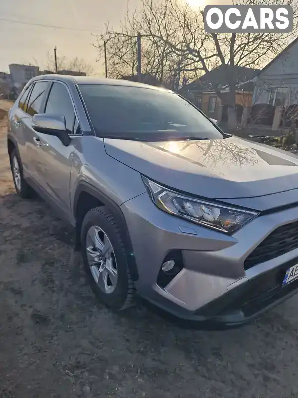 Позашляховик / Кросовер Toyota RAV4 2021 1.99 л. Автомат обл. Дніпропетровська, Дніпро (Дніпропетровськ) - Фото 1/6