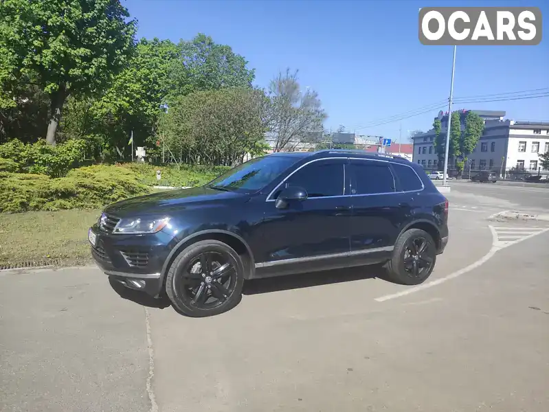 Внедорожник / Кроссовер Volkswagen Touareg 2017 3.6 л. Автомат обл. Киевская, Киев - Фото 1/21