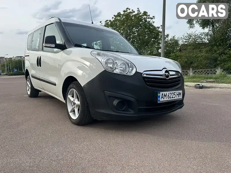 Мінівен Opel Combo 2014 1.6 л. Ручна / Механіка обл. Житомирська, Житомир - Фото 1/21