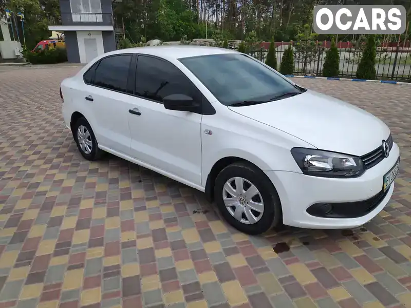 Седан Volkswagen Polo 2011 1.6 л. Ручная / Механика обл. Полтавская, Полтава - Фото 1/21