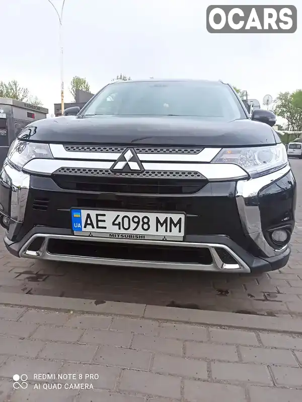 Позашляховик / Кросовер Mitsubishi Outlander 2019 2.36 л. Варіатор обл. Дніпропетровська, Дніпро (Дніпропетровськ) - Фото 1/16