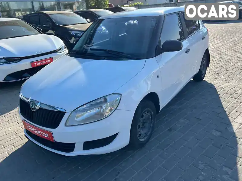 Хэтчбек Skoda Fabia 2011 1.39 л. Ручная / Механика обл. Полтавская, Полтава - Фото 1/14