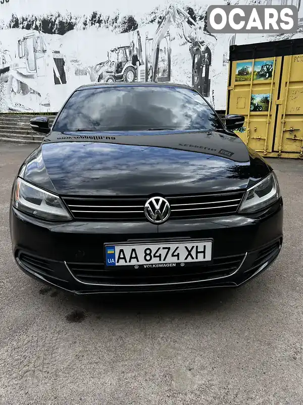 Седан Volkswagen Jetta 2012 2.48 л. Автомат обл. Киевская, Киев - Фото 1/21