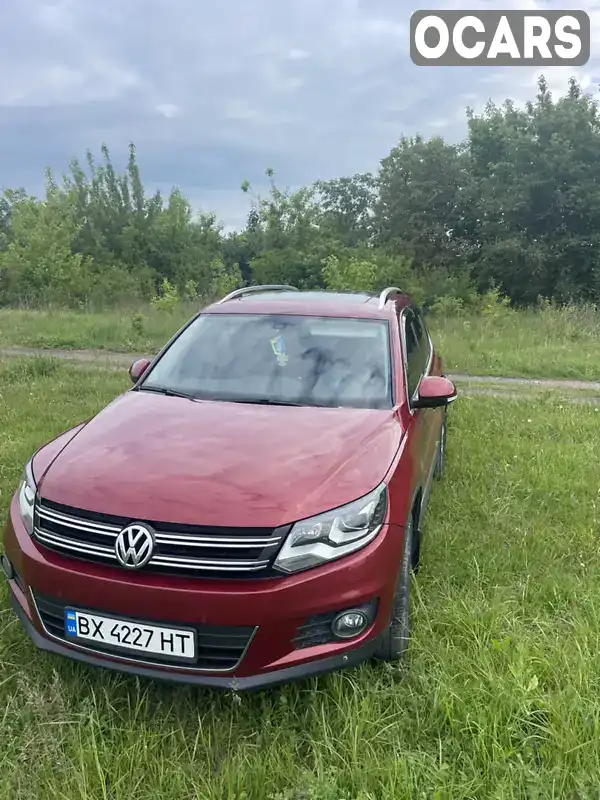 Позашляховик / Кросовер Volkswagen Tiguan 2012 2 л. Ручна / Механіка обл. Хмельницька, Хмельницький - Фото 1/14