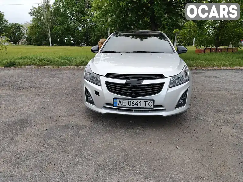 Седан Chevrolet Cruze 2012 1.8 л. Ручная / Механика обл. Днепропетровская, Синельниково - Фото 1/8