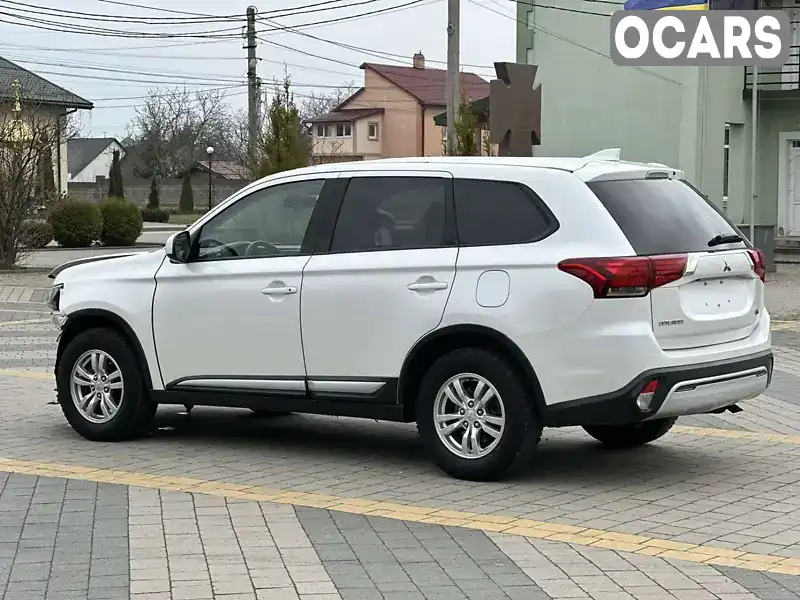 Позашляховик / Кросовер Mitsubishi Outlander 2019 2.4 л. Автомат обл. Львівська, Львів - Фото 1/21