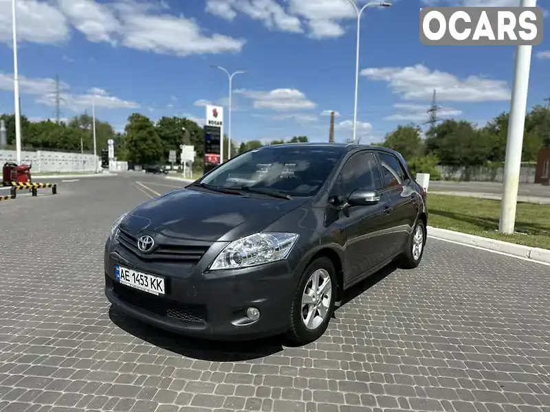 Хетчбек Toyota Auris 2012 1.6 л. Автомат обл. Дніпропетровська, Дніпро (Дніпропетровськ) - Фото 1/17