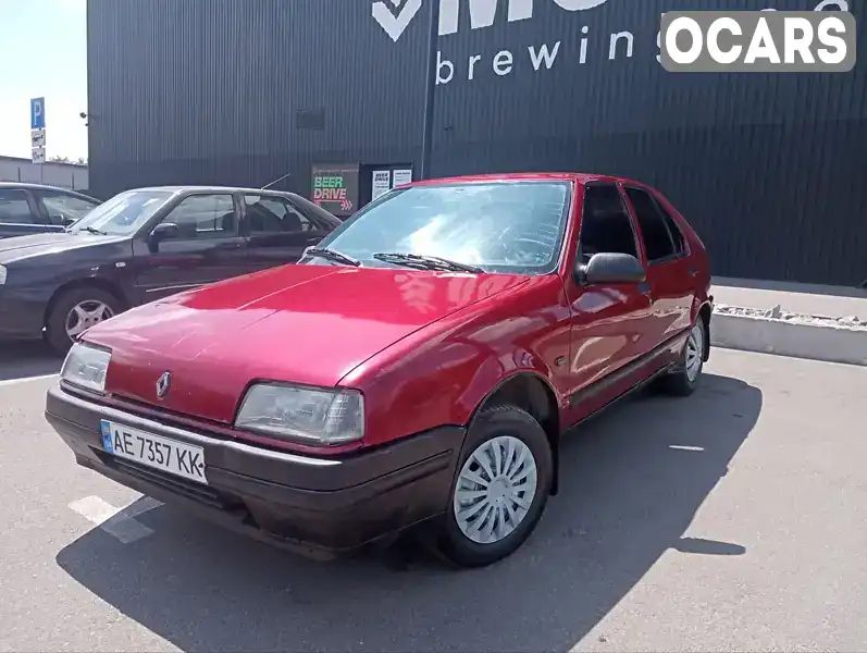 Хэтчбек Renault 19 1989 null_content л. обл. Днепропетровская, Новомосковск - Фото 1/21