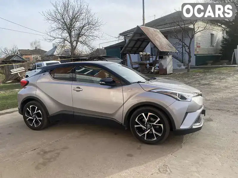 Внедорожник / Кроссовер Toyota C-HR 2017 1.8 л. Автомат обл. Сумская, Лебедин - Фото 1/21