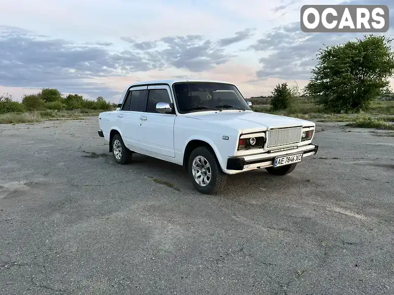 Седан ВАЗ / Lada 2105 1996 1.45 л. Ручная / Механика обл. Днепропетровская, Днепр (Днепропетровск) - Фото 1/7