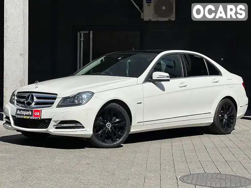 Седан Mercedes-Benz C-Class 2012 1.8 л. Автомат обл. Львівська, Львів - Фото 1/21