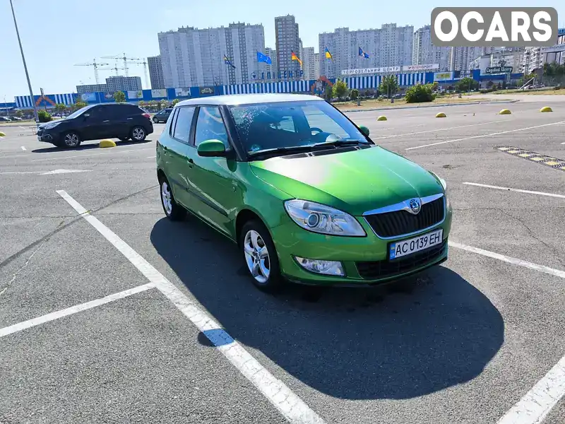 Хэтчбек Skoda Fabia 2012 1.6 л. Ручная / Механика обл. Киевская, Киев - Фото 1/14