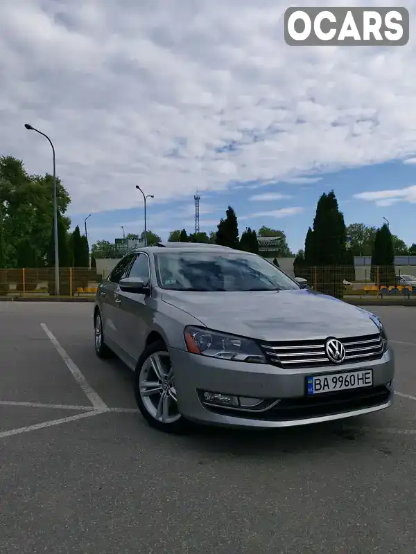 Седан Volkswagen Passat 2013 2 л. Робот обл. Кіровоградська, Олександрія - Фото 1/21