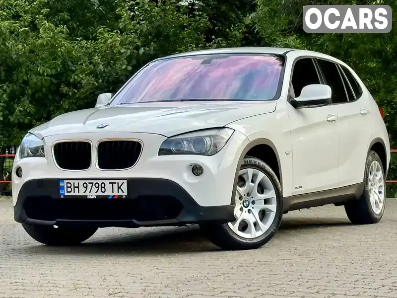 Внедорожник / Кроссовер BMW X1 2011 2 л. Автомат обл. Одесская, Одесса - Фото 1/21