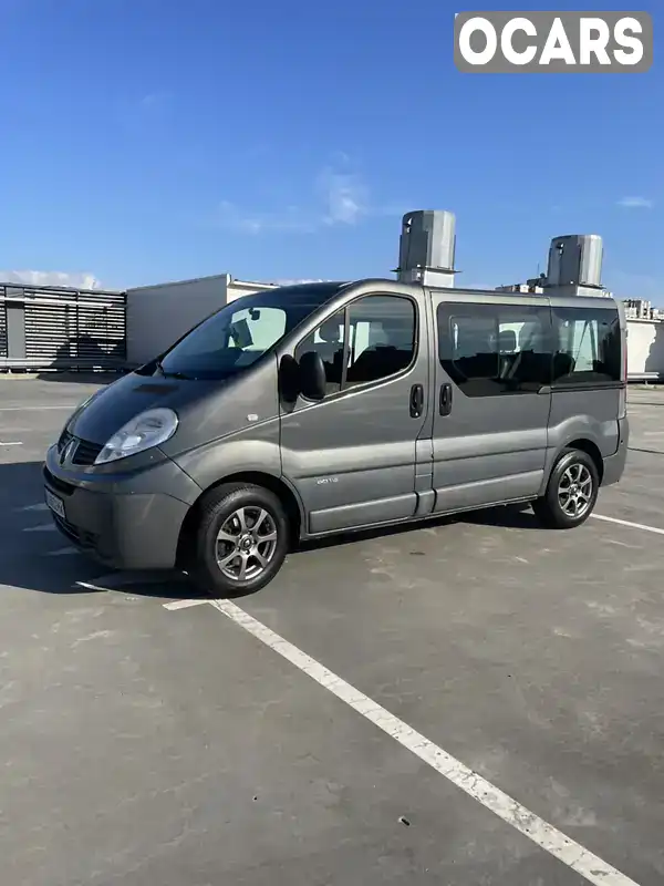 Минивэн Renault Trafic 2011 2 л. Ручная / Механика обл. Киевская, Киев - Фото 1/21