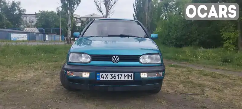 Хетчбек Volkswagen Golf 1994 1.78 л. Ручна / Механіка обл. Донецька, Добропілля - Фото 1/18
