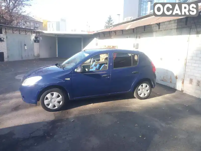 Хэтчбек Dacia Sandero 2008 1.4 л. обл. Киевская, Киев - Фото 1/8