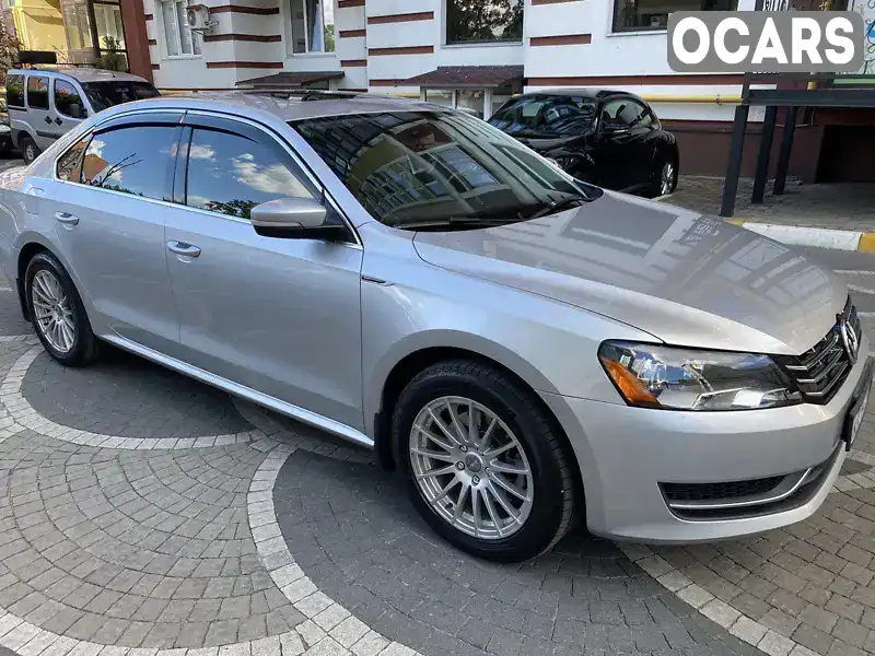 Седан Volkswagen Passat 2015 2 л. Автомат обл. Київська, Київ - Фото 1/21