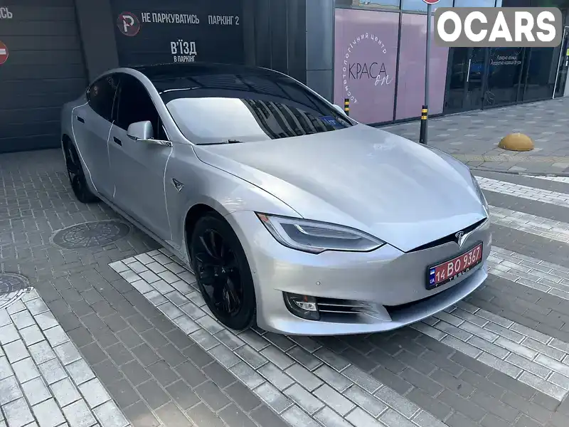 Лифтбек Tesla Model S 2017 null_content л. Автомат обл. Львовская, Львов - Фото 1/17