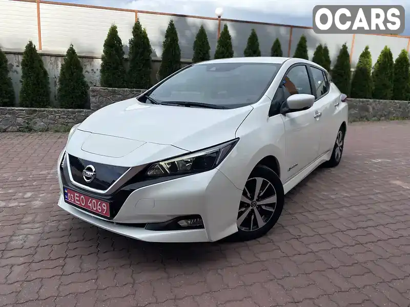 Хэтчбек Nissan Leaf 2020 null_content л. Автомат обл. Винницкая, Винница - Фото 1/21