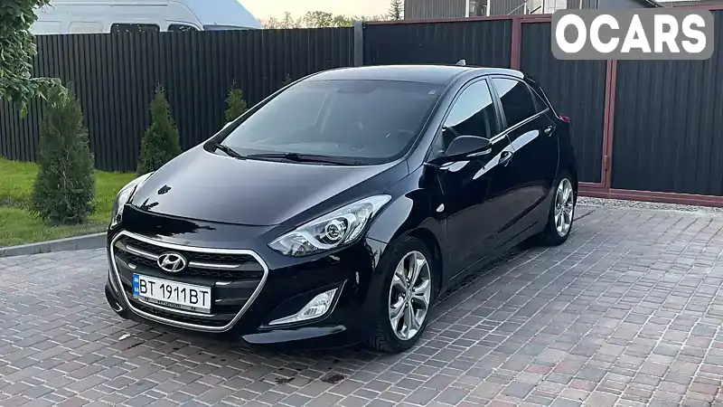 Хэтчбек Hyundai Elantra 2013 2 л. Автомат обл. Киевская, Киев - Фото 1/21