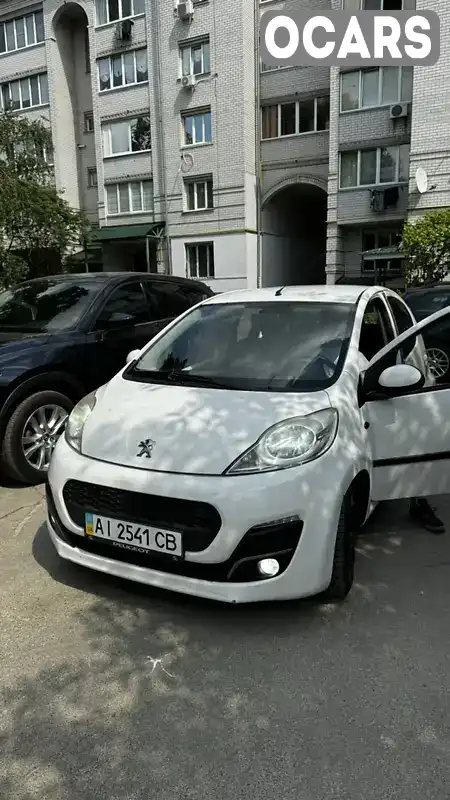 Хэтчбек Peugeot 107 2012 1 л. Робот обл. Киевская, Борисполь - Фото 1/9