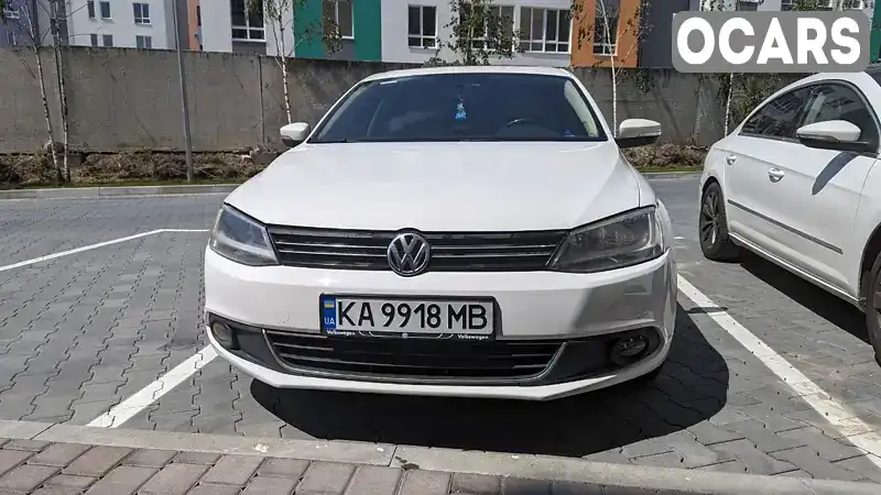 Седан Volkswagen Jetta 2012 2.5 л. Автомат обл. Киевская, Киев - Фото 1/9