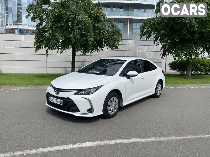 Седан Toyota Corolla 2021 1.6 л. Автомат обл. Київська, Київ - Фото 1/21